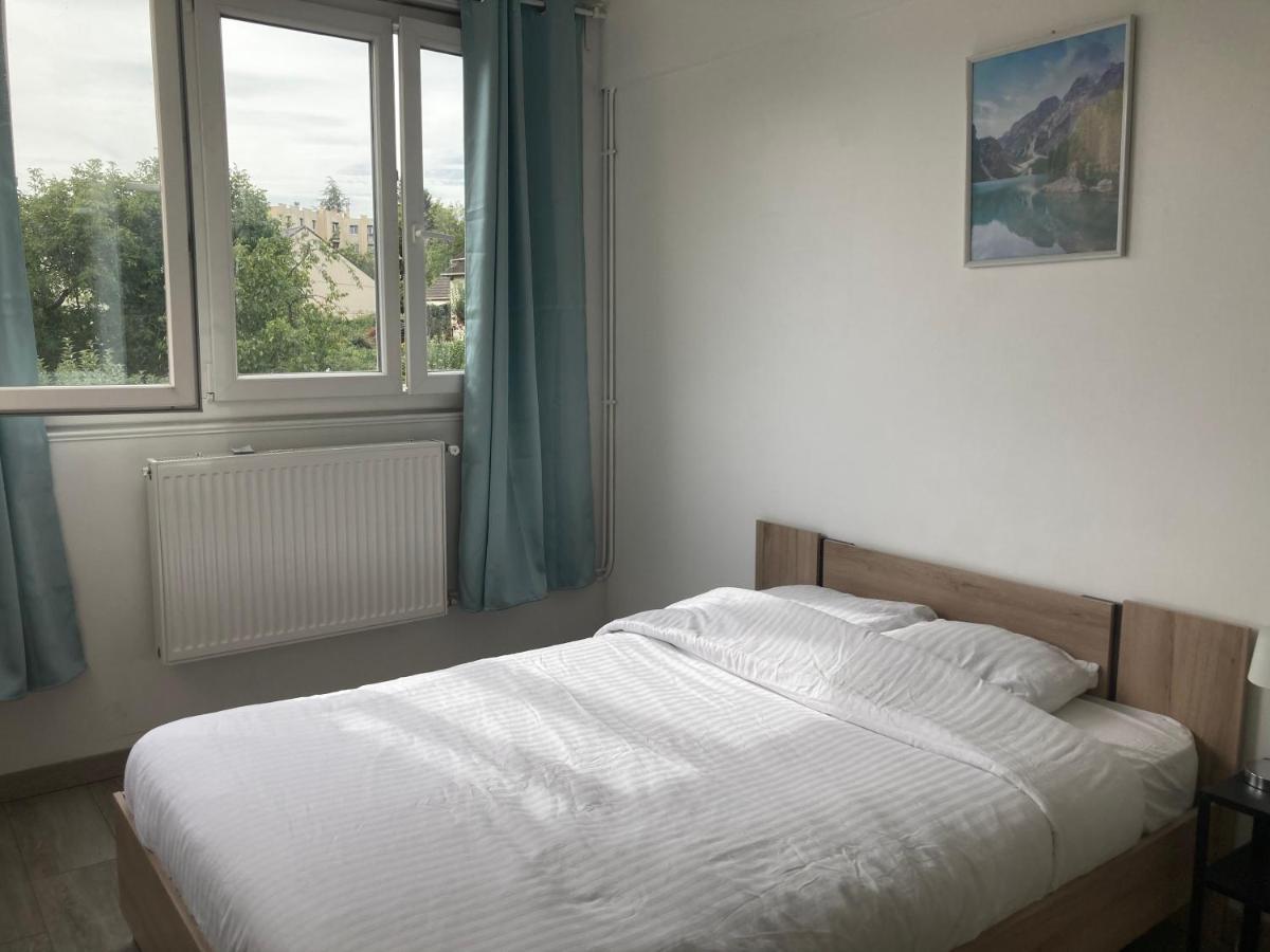 Appartement Ensoleille Palaiseau Eksteriør bilde